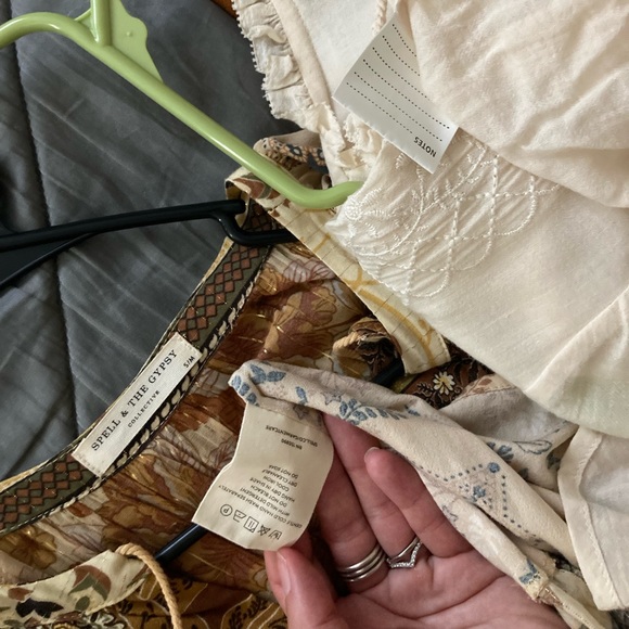 Spell renew gown s/m Great lightly used condition - Picture 7 of 10